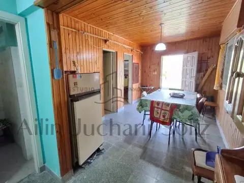 CASA EN LOTE PROPIO MUY BUENA UBICACION