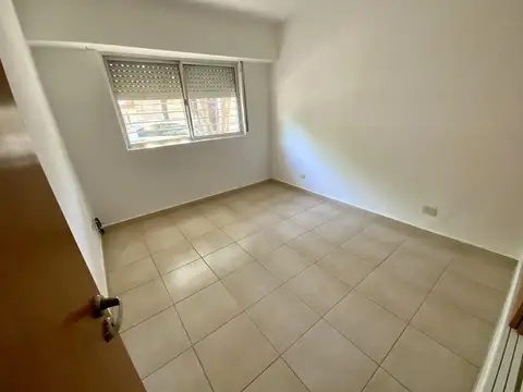 Departamento en Alquiler en República De La Sexta, $ 550.000