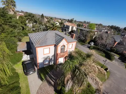 CASA EN VENTA EN LA DELFINA - PILAR 