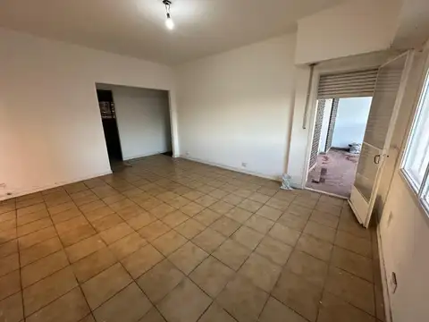 Departamento 4 ambientes con 1 baño