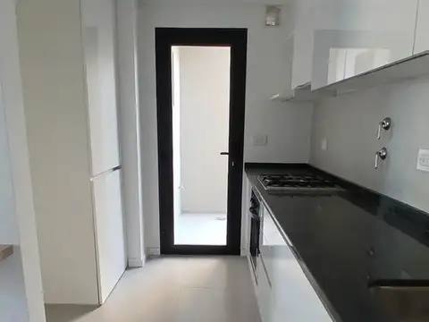 Departamento en Venta en Fisherton, USD 135.000