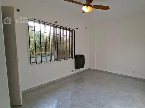 Departamento en Alquiler en Villa Adelina, $ 800.000