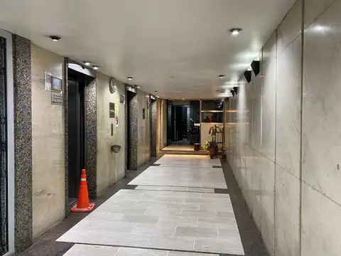 Oficina 635M2 Plantas disponibles Plaza de Mayo