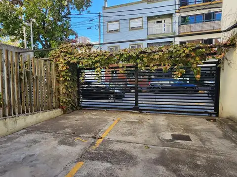 Debenedetti al 700 Piso 4 La Lucila