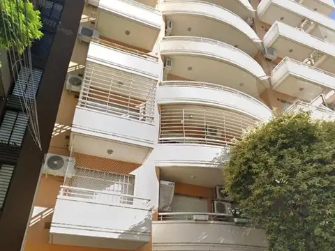 Hermoso MONOAMBIENTE en ALQUILER  San Luis 2041, Rosario.