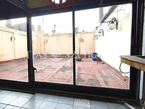 Local en Venta 30 años