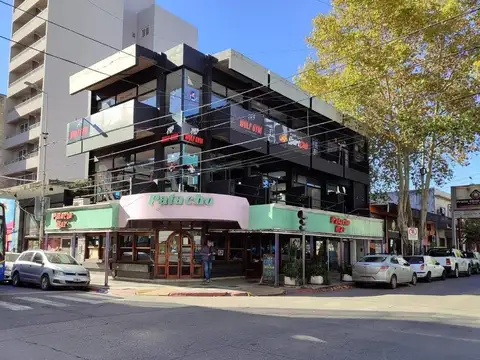 Local en Venta en Moron, USD 309.000