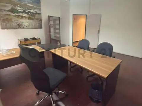 ALQUILER de Oficina de 180 m² Contrafrente - Av. Florida 930