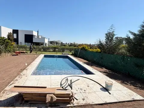 Casa  en Venta en San Ramiro, Pilar del Este, Pilar