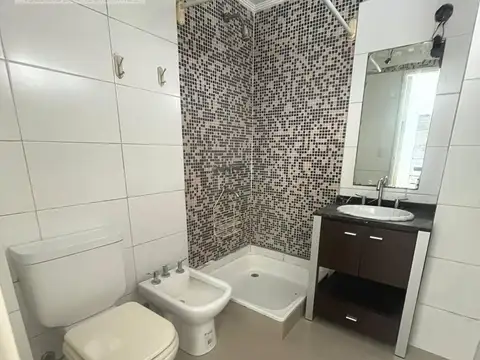 Departamento en Alquiler en Barrio Parque San Martin, $ 420.000