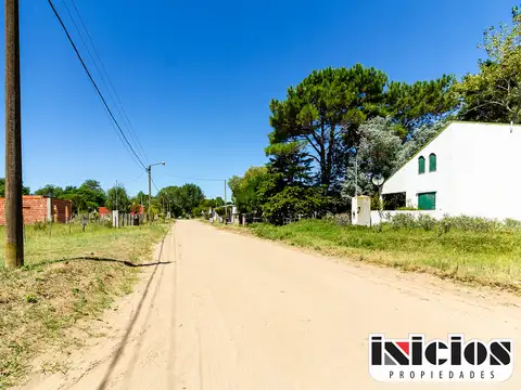 Lote: Rico Esq. Spano - El Silvio - B417