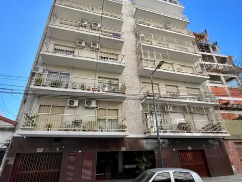 SEMIPISO ,COCHERA, BAULERA.INCREIBLE ZONA