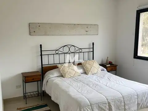 Casa en Alquiler Temporal con 1 cochera