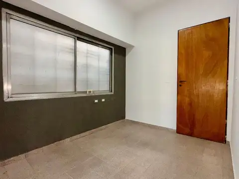 Oficina en Alquiler en Gerli, $ 1.600.000