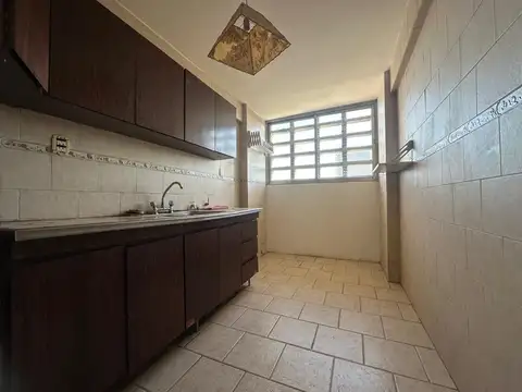 Departamento  en Alquiler en Ciudad Jardin, Tres de Febrero, G.B.A. Zona Oeste
