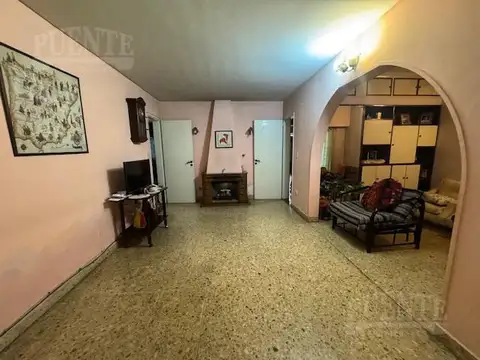 Depto Tipo Casa en Venta de 3 ambientes