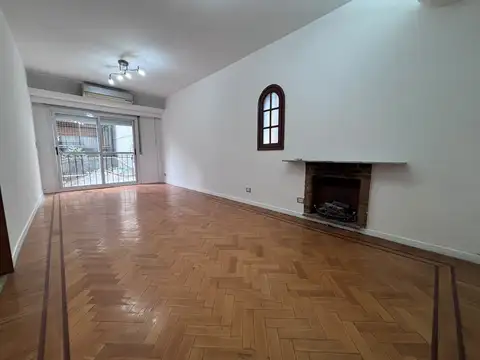 4 Ambientes en la mejor cuadra de villa crespo.