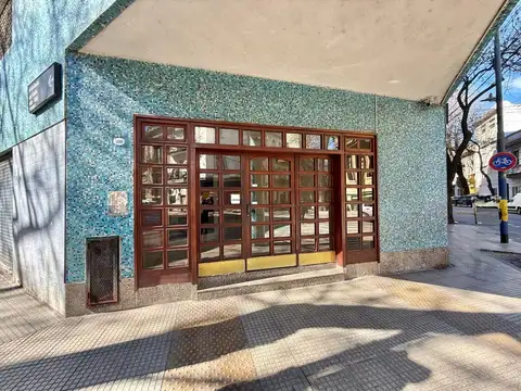 Aristóbulo Del Valle 500, Piso 9