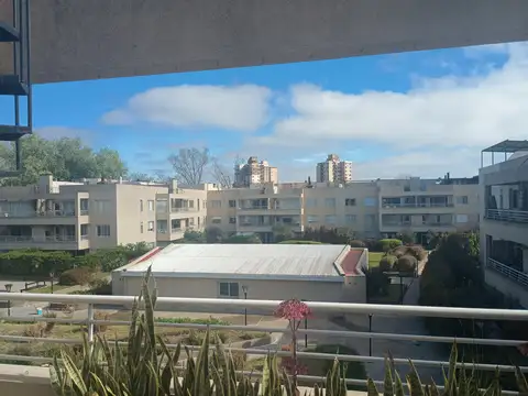 Espectacular departamento de 3 ambientes con terraza propia ! en el Complejo Sucre