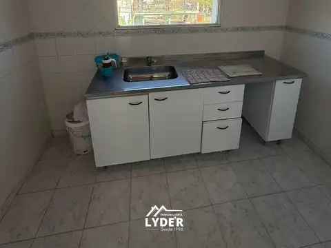 Departamento 5 ambientes con 1 baño
