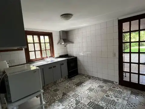 Casa en Alquiler de 4 dormitorios