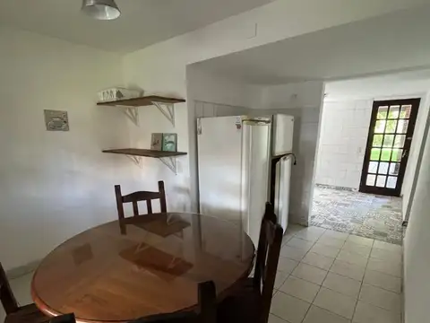 Casa 5 ambientes con 4 baños