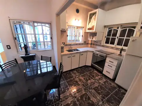 Depto Tipo Casa 4 ambientes con 1 baño