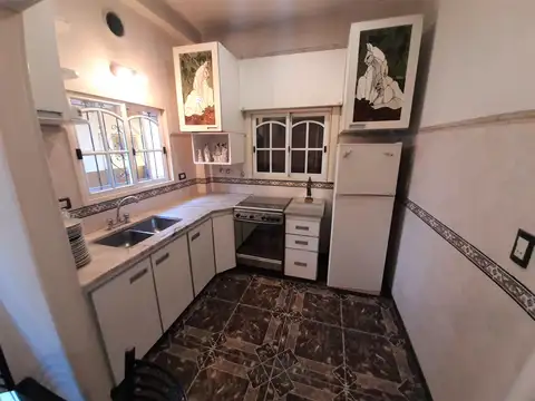 Depto Tipo Casa en Venta 40 años