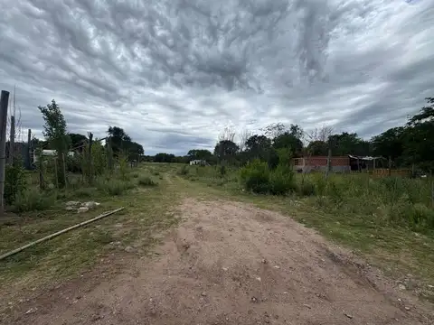 Terreno en Venta en Villa Giardino, USD 8.000