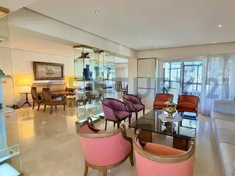 Virrey Loreto 1700, Piso 0
