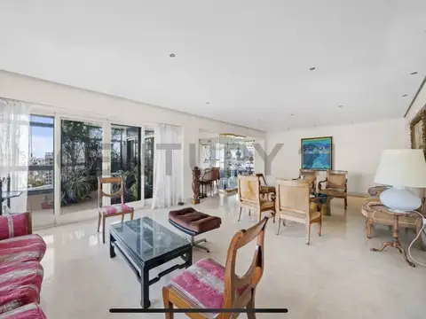 VENTA DEPARTAMENTO 5 AMBEINTES CON DOS DEPENDENCIAS Y 2 COCHERAS BELGRANO PISO 25