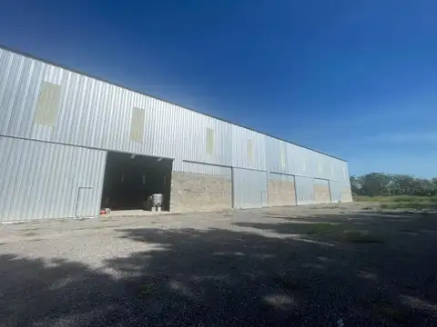 Nave 3.600 m² - Presidente Perón 9295