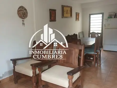 Casa 4 ambientes con 1 baño