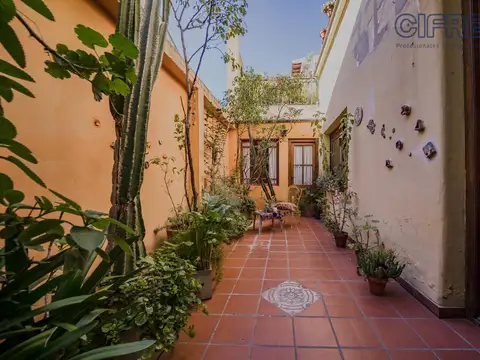 Depto Tipo Casa en Venta en Villa Pueyrredon, USD 250.000