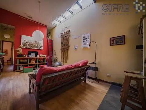 Depto Tipo Casa en Venta 60 años