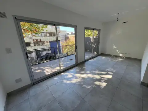 Depto Tipo Casa en Venta de 2 dormitorios