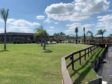 Terreno en Venta 30  mts Fondo