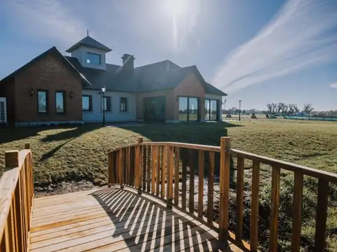 Av. Jorge Newbery 3051