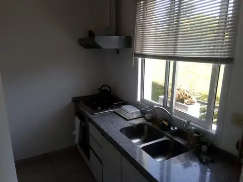 Departamento en Alquiler con 1 cocheras