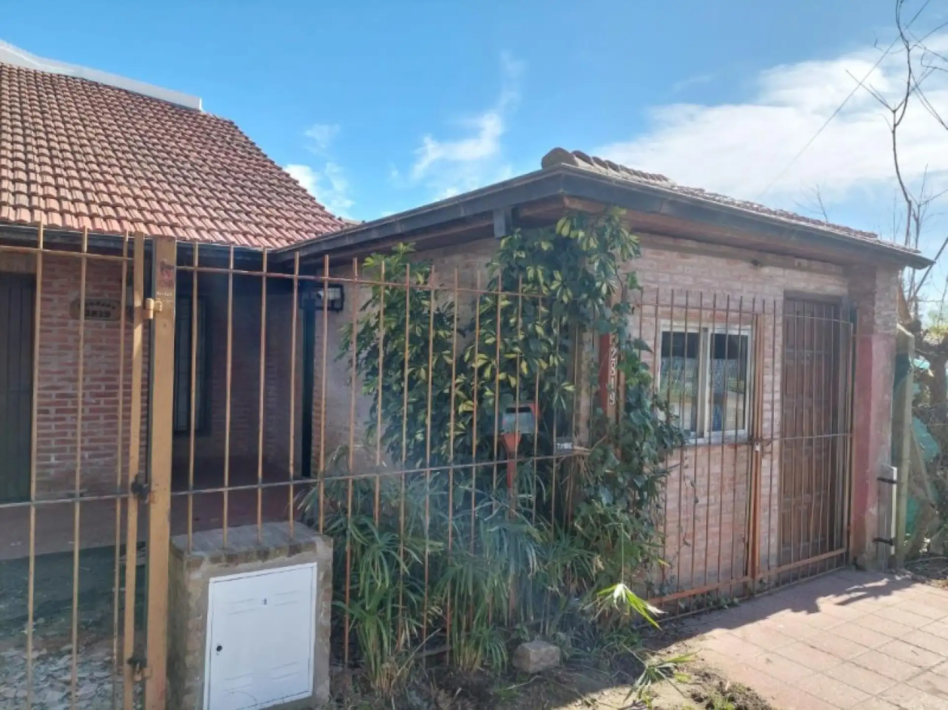 Casa chalet 5 amb, 135m² en buen estado con renta