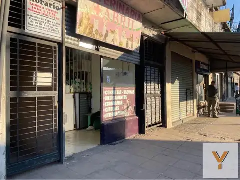 Oficina 4 ambientes con 2 baños