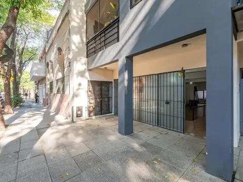 Local en Alquiler en Chacarita, $ 2.300.000