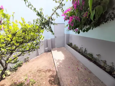 Avenida Intendente Francisco Rabanal 2300