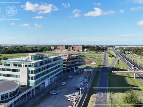 Oficina en Alquiler al Norte