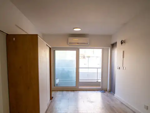 Departamento en alquiler en Villa del Parque, SOLO PARA USO COMERCIAL