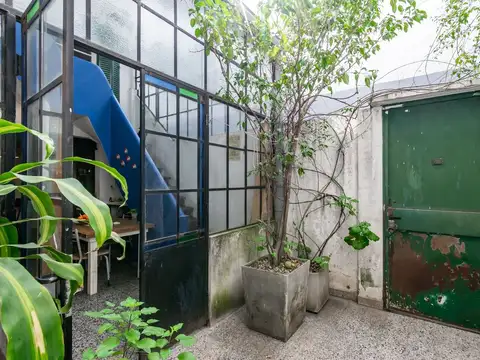 Vallejos 2400