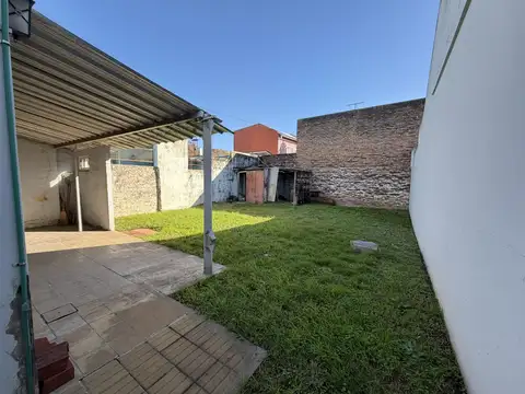 Casa en Venta en Temperley, USD 68.000