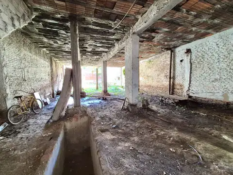 Terreno en Venta 31  mts Fondo