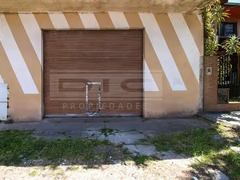 Local en Venta 50 años