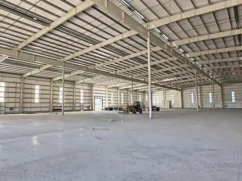 Galpon en Alquiler A Estrenar